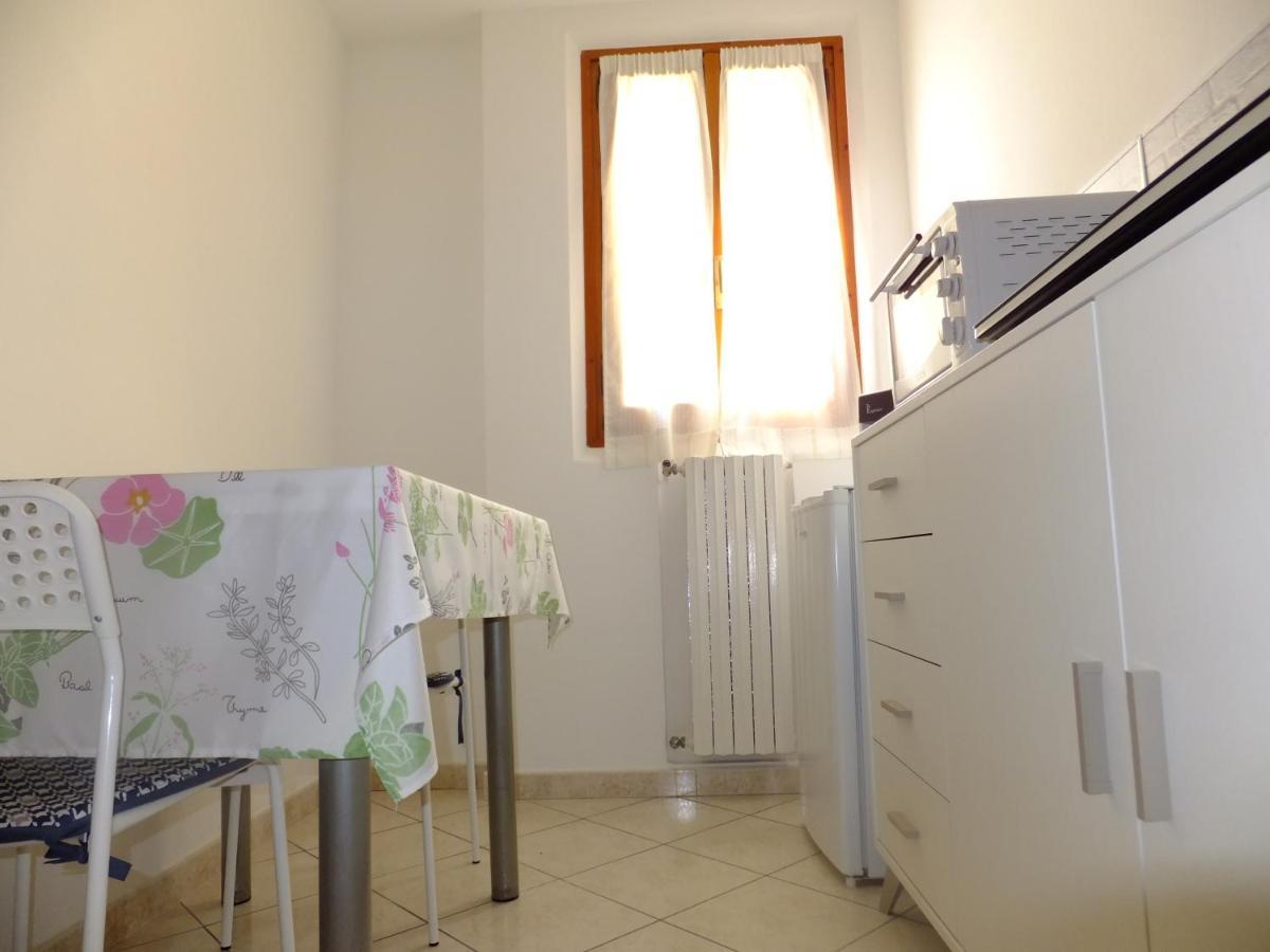 B&B Il Borghetto Calderara di Reno Bagian luar foto